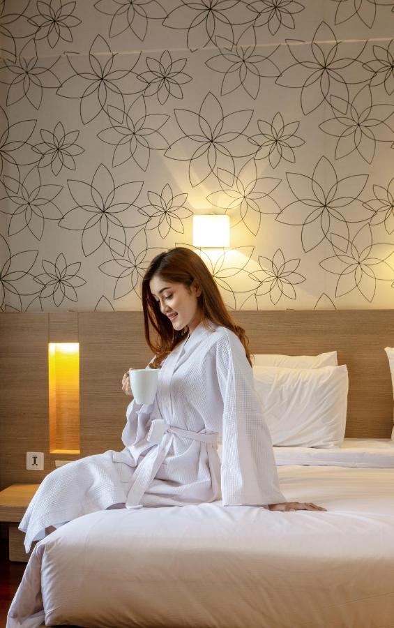 Hotel Santika Bandung Zewnętrze zdjęcie