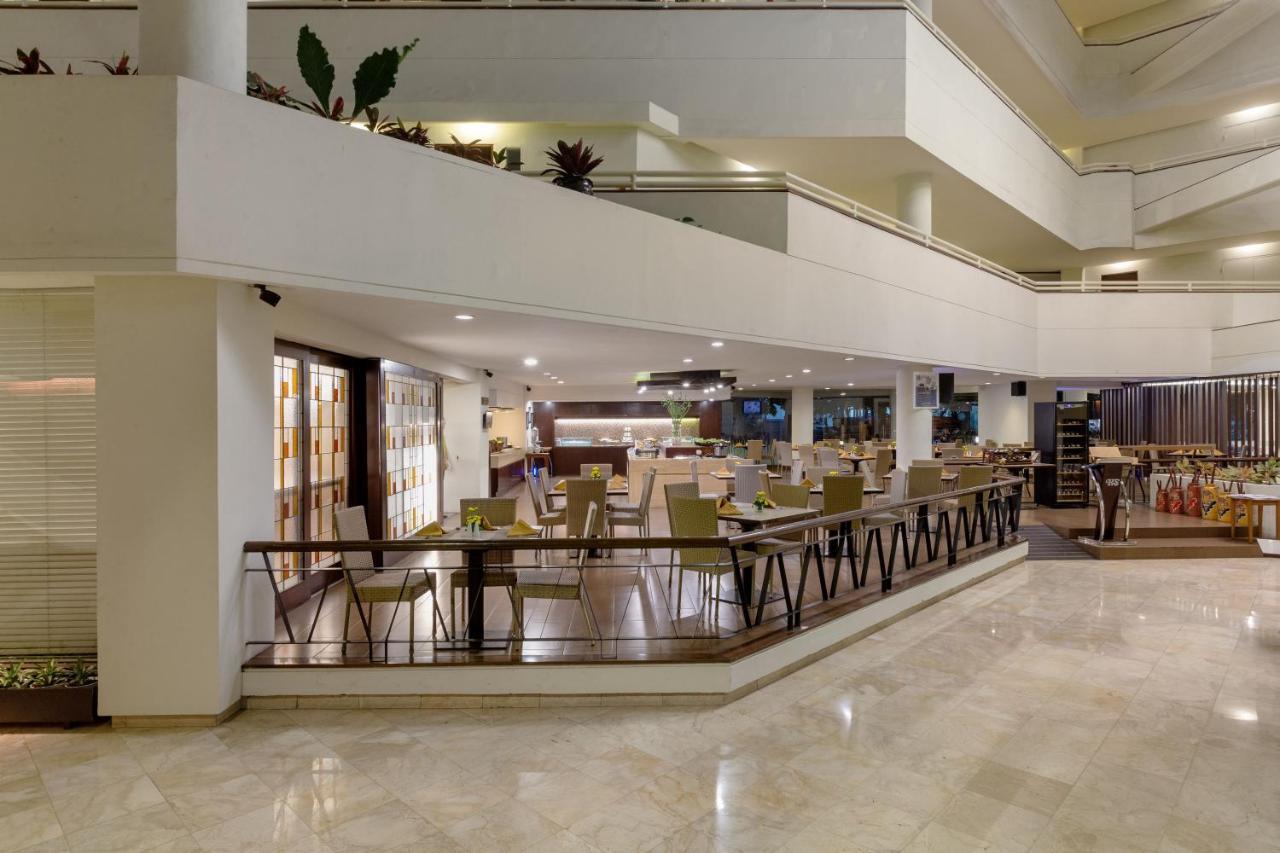 Hotel Santika Bandung Zewnętrze zdjęcie
